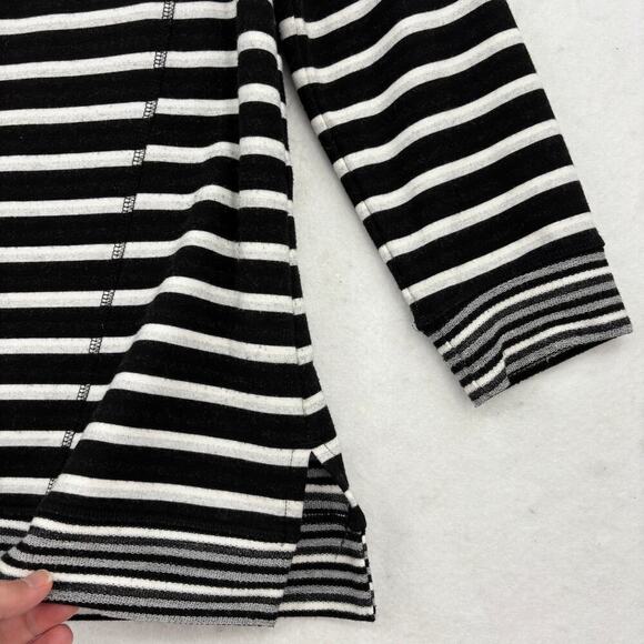 Chico's Zenergy Hooded Tunic Top Size 8/10 Black White Stripe Stretch Knit - Picture 5 of 10